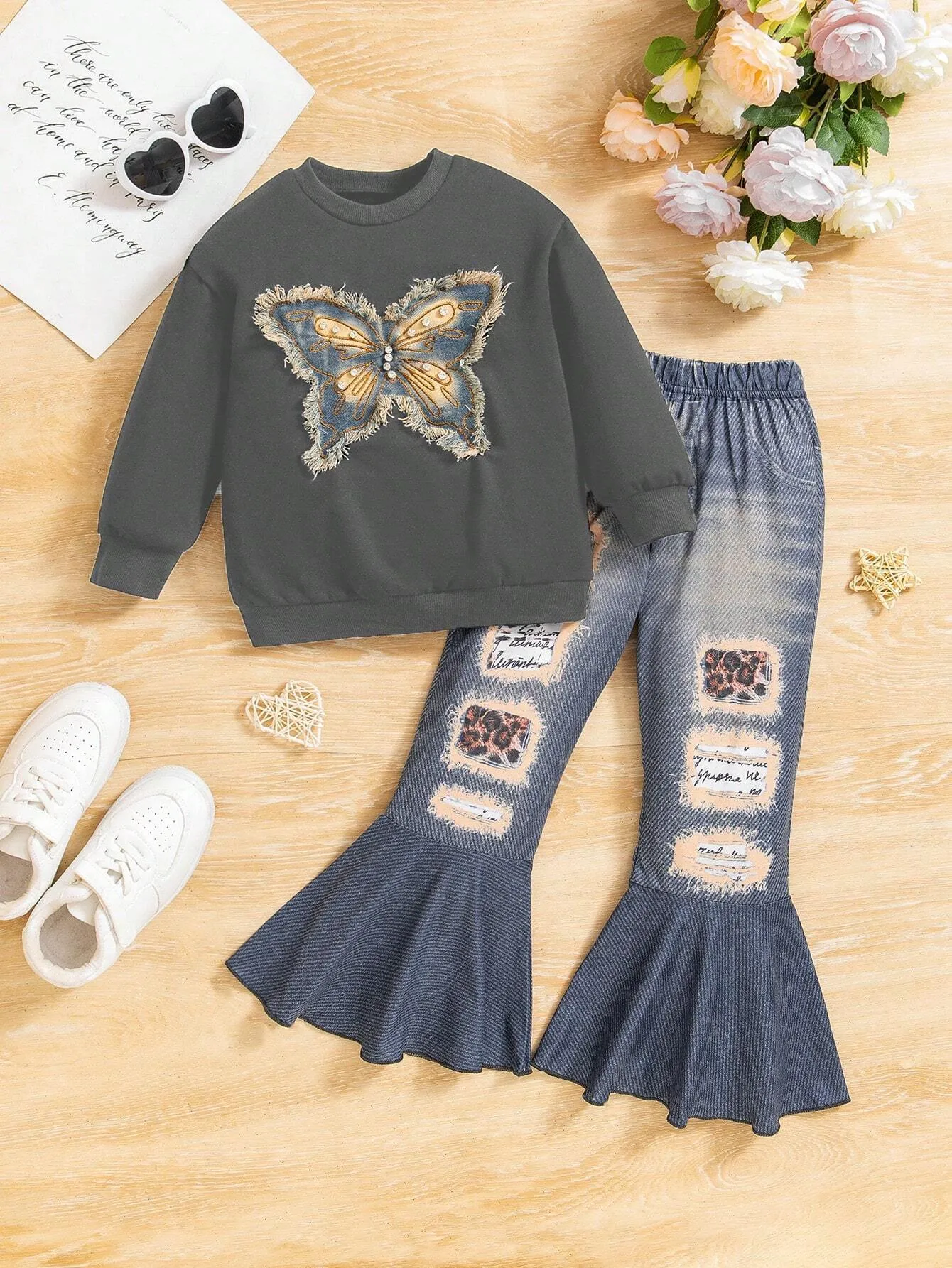 2pcs Young Girls Western Cowgirl Style Embroidered Butterfly Crew Neck Long Sleeve Sweatshirt   Denim Effect Leopard Print Flared Pants Set, Spring Autumn Winter