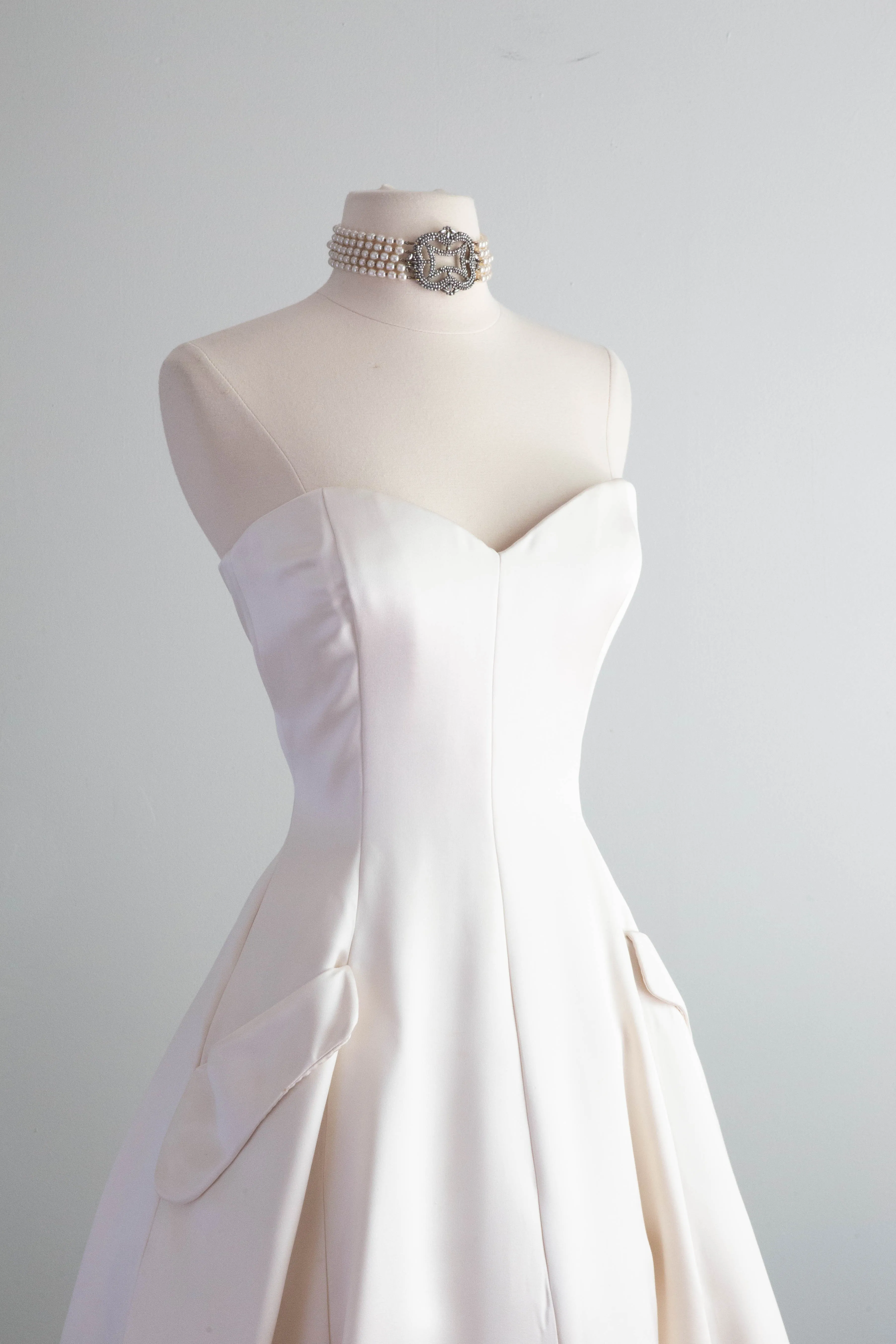 Beautiful Vintage Tarquin Ebker Couture Ivory Silk Wedding Dress / SM