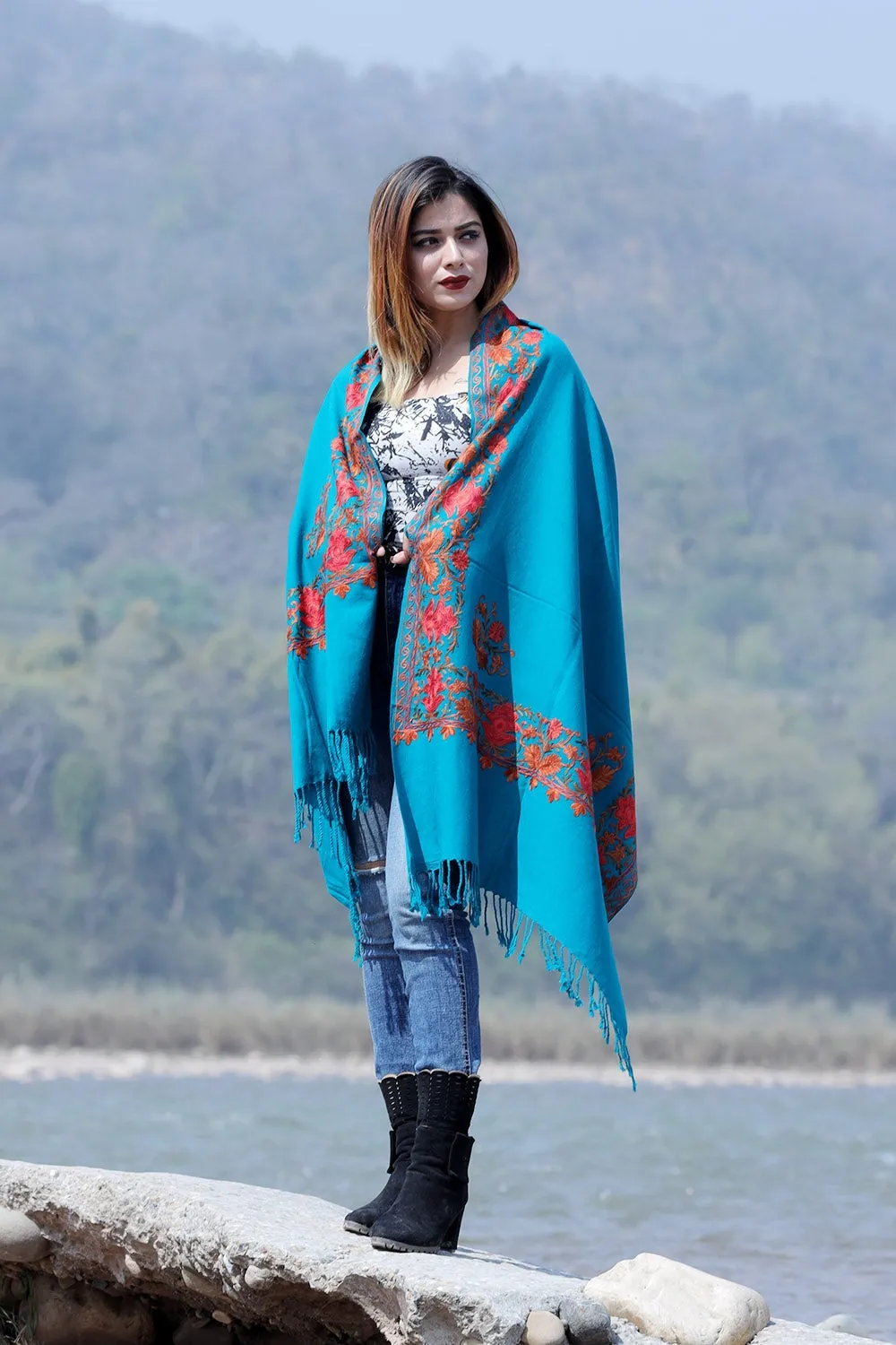 Charismatic Turquoise Blue/Green Colour Stole With Graceful Border Pattern Of Kashmiri Embroidery Makes It An Ideal Wear.