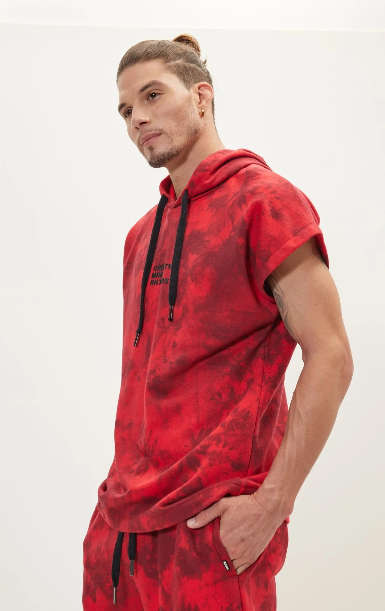 Cut Off Tie-Dye Hoodie - Red