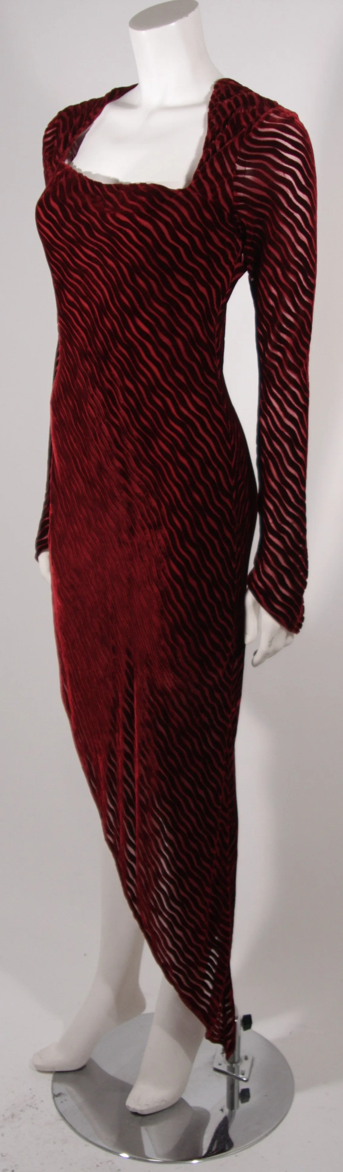 KARL LAGERFELD Burgundy Velvet Burn Out Gown Size 38