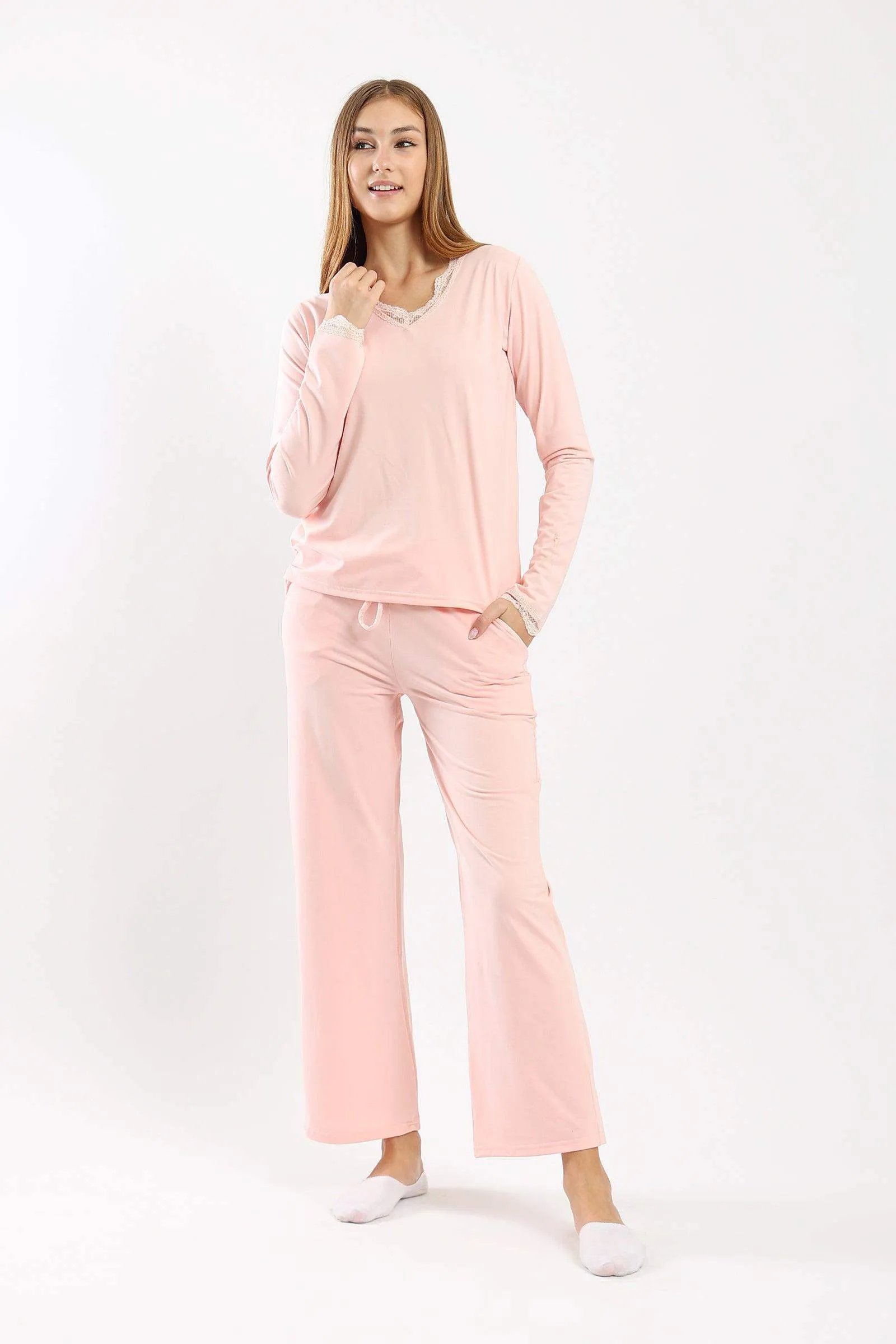 Lace V-Neck Pyjama Set