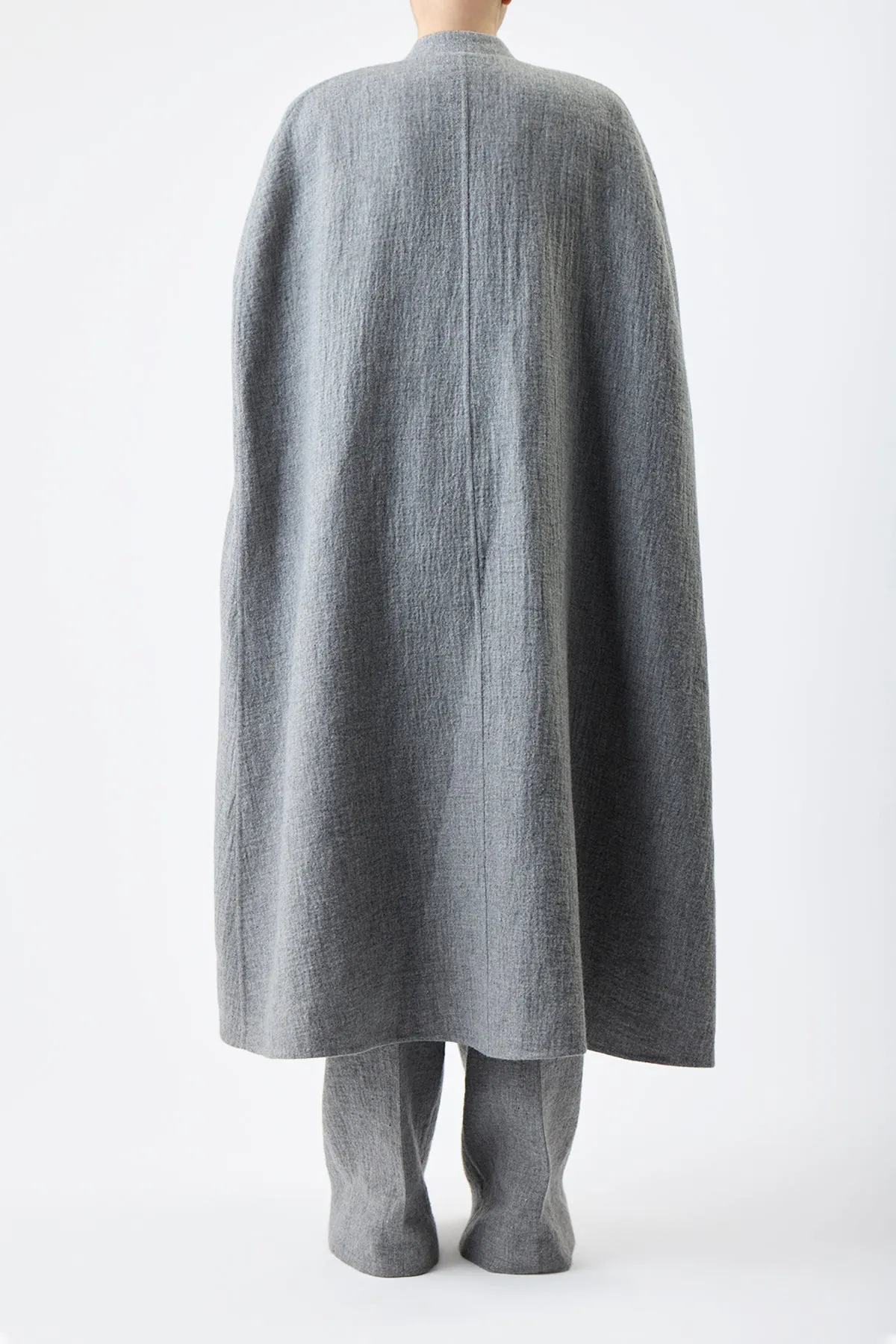 Lindlow Cape in Light Grey Melange Cashmere Linen