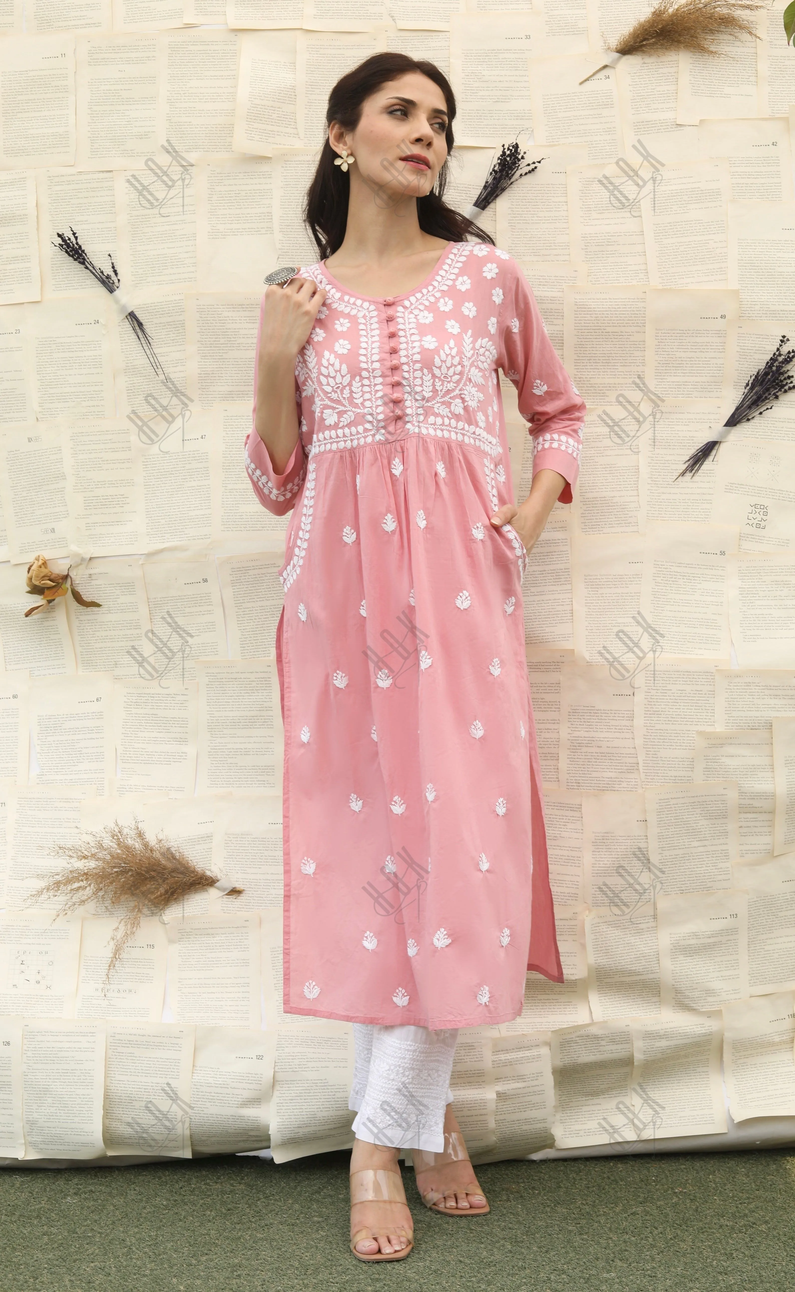 Saba Chikankari kurta in cotton - Pink