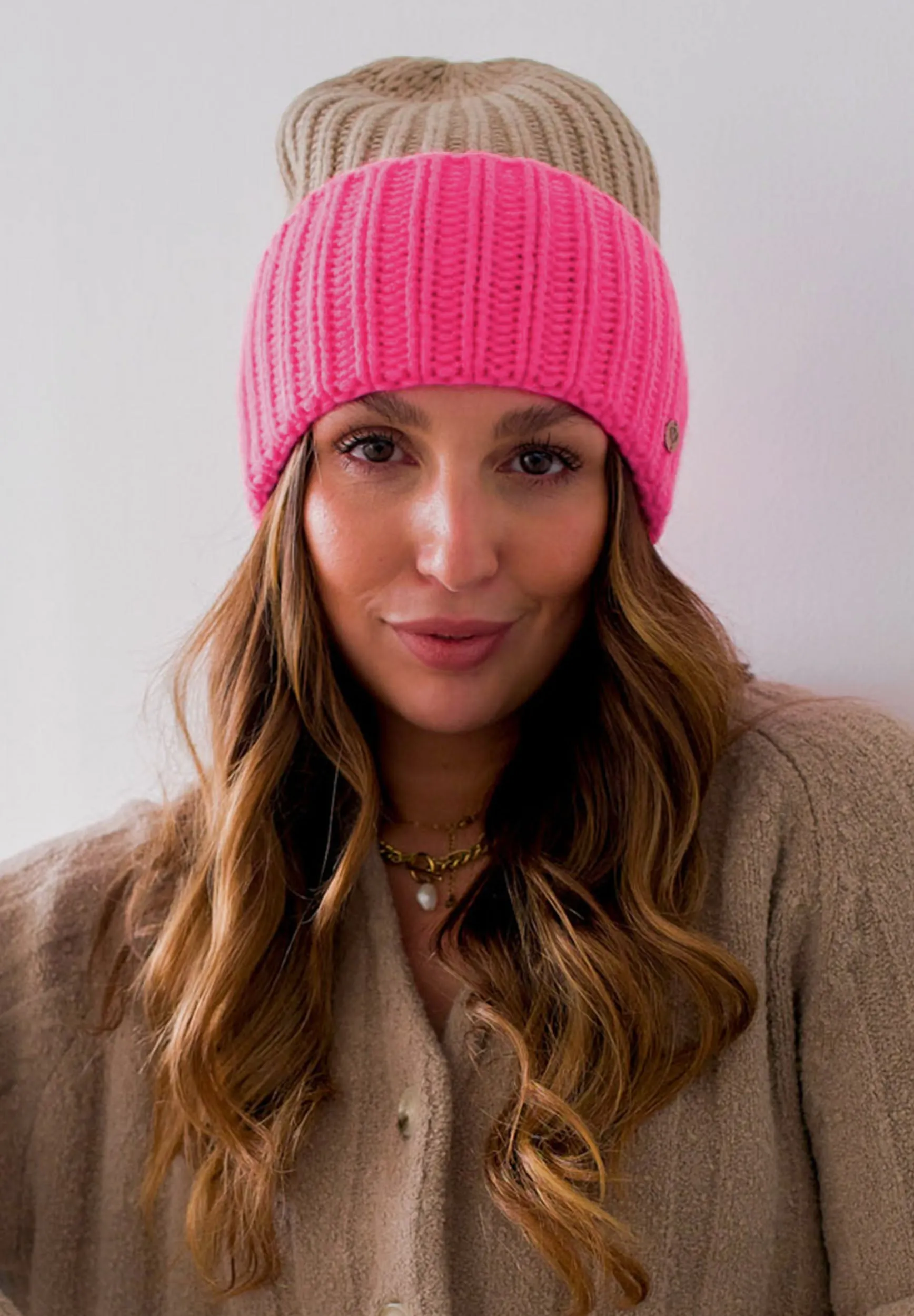 Signature Cashmere Blend Bicolour Beanie