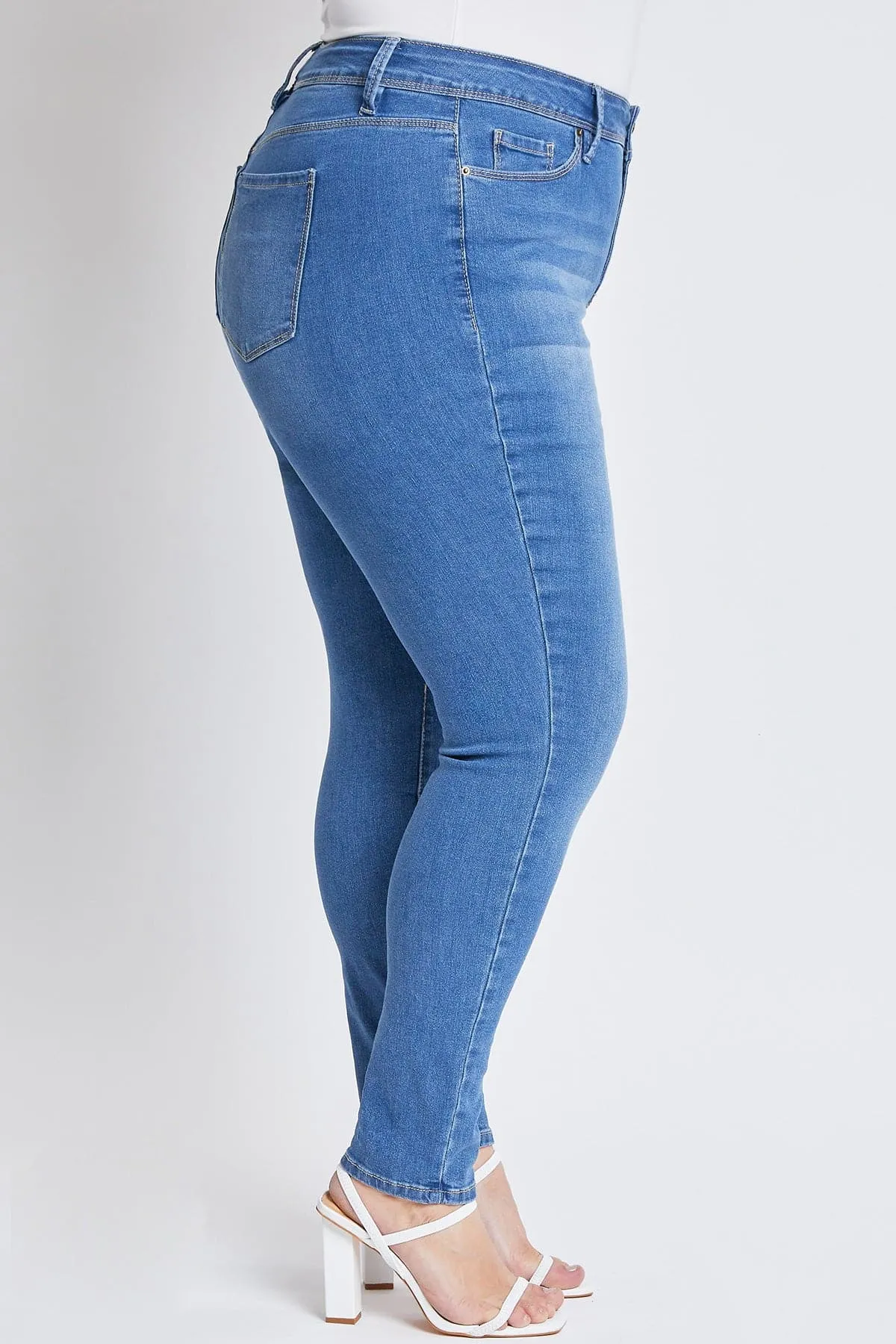 Women's Plus Essential Sustainable Skinny Jeans